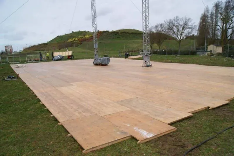 Location de plancher pour évènement extérieur dans les Landes